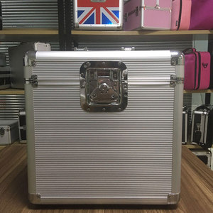 Estuche de Transporte para Discos de Vinilo Citronic CVA50 de Aluminio para <span class=keywords><strong>DJ</strong></span> de 12 Pulgadas, Capacidad para 50 Discos - Product Image 5