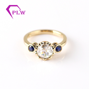 Provence venta caliente 3 Stone Moissanite Diamond Crown anillo 2Carat oro blanco anillo para dedo - Product Image 2