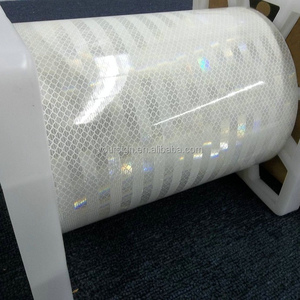 Tấm Phản Quang Pvc Lăng Trụ Cường Độ Cao - Product Image 2