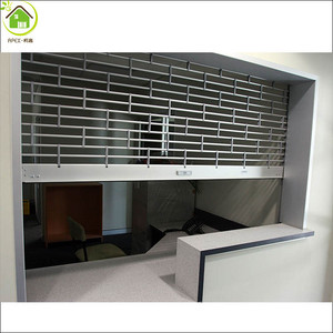 Calandre roulante en aluminium et acier, 1 pièce, <span class=keywords><strong>grille</strong></span> <span class=keywords><strong>de</strong></span> <span class=keywords><strong>sécurité</strong></span> avant <span class=keywords><strong>pour</strong></span> <span class=keywords><strong>magasin</strong></span>/<span class=keywords><strong>magasin</strong></span> - Product Image 5