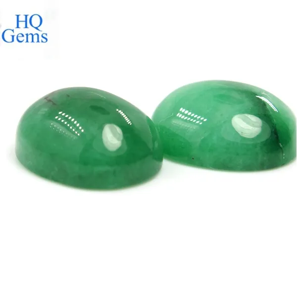 Pedra de jade verde oval corte cabochão