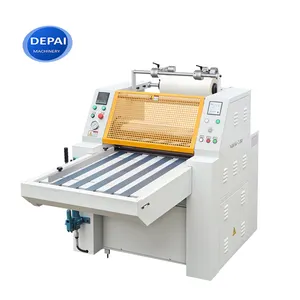 Máquina laminadora de função de rolo de papel abrasivas YDFM-920 com melhor preço de desconto