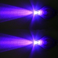 Lampe détecteur UV ALONEFIRE Cool 365-370nm à LED ultraviolette pour passeports, urine d'animaux (chats, chiens), argent, hôtel, santé, minerai
