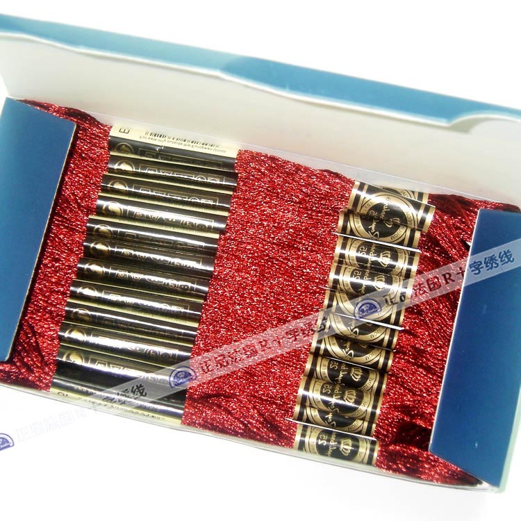 Металлическая нить для вышивки