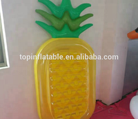 Natation en forme de bouteille gonflable de matelas d'air de bouteille d'eau transat