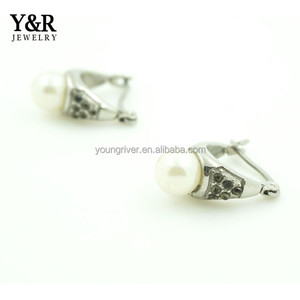 Vente chaude Date Style <span class=keywords><strong>Diamant</strong></span> <span class=keywords><strong>Boucle</strong></span> <span class=keywords><strong>D</strong></span>'<span class=keywords><strong>oreille</strong></span> - Product Image 1