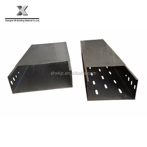 Plateau de câble en <span class=keywords><strong>acier</strong></span> ventilé galvanisé à chaud, <span class=keywords><strong>prix</strong></span> 200mm 300mm - Product Image 3