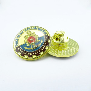 Metal de Encargo Hecho souvenie pin <span class=keywords><strong>insignia</strong></span> <span class=keywords><strong>AMG</strong></span> - Product Image 1