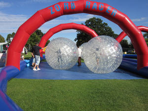 Dia2.8m/<span class=keywords><strong>3</strong></span> mt/<span class=keywords><strong>3</strong></span>,2 mt PVC/TPU aufblasbare zorb kugelbahn zorb hill land zorbs - Product Image 2