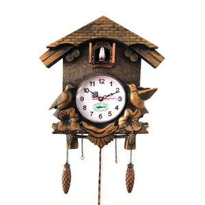 Reloj con forma de Casa de decoración del hogar con diseño de Color de madera antiguo con reloj de pared con sonido de cuco de péndulo