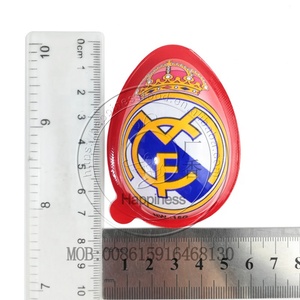 Huevo <span class=keywords><strong>de</strong></span> <span class=keywords><strong>chocolate</strong></span> con galleta sorpresa fútbol privado personalizado Halal - Product Image 3