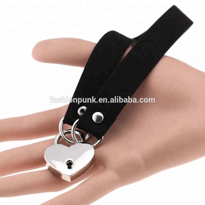 Collier ras du cou minimaliste à la personnalité affirmée, avec cœurs exagérés, cadenas et clé, style punk, bondage sexy, corde à nouer - Product Image 6