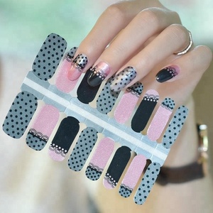 Pegatinas y Tiras de Uñas 2D con Diseño de Corazón, Impermeables, No Tóxicas, para Uñas de Gel para Niñas - Product Image 3