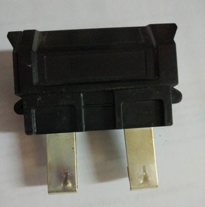 Fusible découpé haute capacité 60A 80A 100A pour service domestique 1P + N SPN TPN avec forte capacité de rupture - Product Image 5