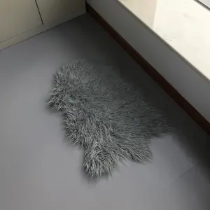 Popular faux fur rug lambskin shape pelt rugs for floor carpets