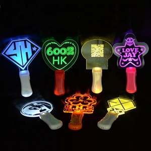 Acrylique Imprimé Par Logo Adapté Aux Besoins du client LED Acclamations <span class=keywords><strong>Color</strong></span>é Concert Conduit Bâton Lumineux - Product Image 6