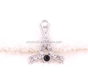 P500104 Fashion Vintage Sieraden Aanpassen Ijshockey Stick Crystal Charm Hanger