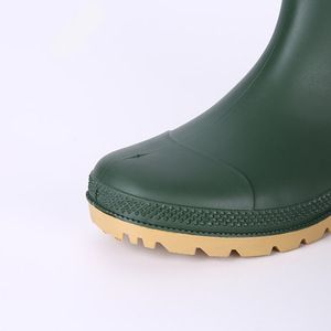 <span class=keywords><strong>Bottes</strong></span> de pluie en PVC CE vertes, imperméables, résistantes à l'huile, aux acides et aux alcalis, antidérapantes, antistatiques, légères, non de sécurité, pour le jardinage et le travail, pour hommes - Product Image 2