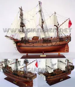 Modèle de bateau à voile en bois HMS / HM BARK ENDEAVOUR - Modèle artisanal - Product Image 1