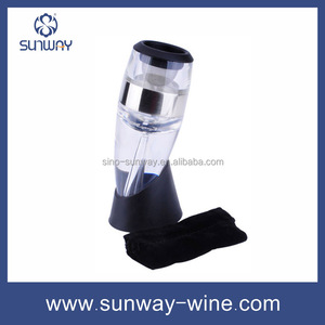 Luxe cadeau set acrylique vin decanter / aérateur de vin - Product Image 4