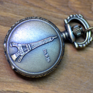 Toptan Karışık 32 Tasarım Küçük Boy Çinko Alaşımlı Kasa Kuvars Mekanizmalı Vintage Antik Kalp Şeklinde Oyuk Cep Saati Çap 27mm - Product Image 5