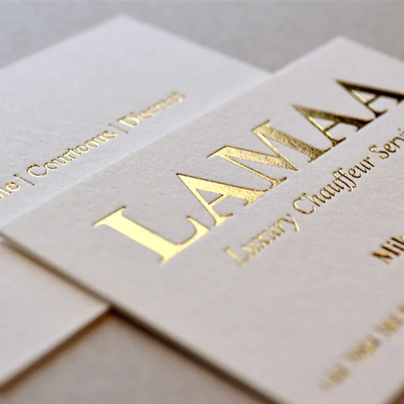 Elegante Gold Silber folie Visitenkarten Prägung Finishing White Paper Benutzer definierte Business-Druck karten Kunden spezifischer Offsetdruck