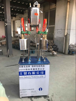 Machine de remplissage et d'embouteillage de boissons gazeuses, eau gazeuse, eau pétillante, eau carbonatée, soda, eau au dioxyde de carbone