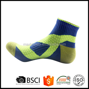Zapatillas de Invierno Cálido Cómodo Calcetines de Fútbol Calcetines de Deporte Para Hombre y Para Mujer Al Aire Libre - Product Image 5