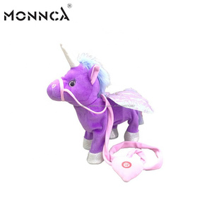 Stock venta al por mayor de canto caminar unicornio de juguete de felpa con alas cuerdas - Product Image 5