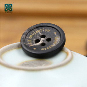 18Mm 28L 4 Gat Ronde Hoge Kwaliteit Real Bull Hoorn Custom Kleding Pak Knop
