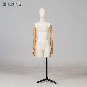 Maniquí de busto con articulaciones móviles, brazos de madera - Product Image 3
