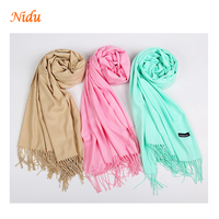 Pas cher 100% Polyester plaine cachemire sensation Pashmina écharpe couleur unie châles écharpes