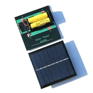 1W 4V小型ソーラーパネルWith Base For AAA Battery Solar Cell For 1.2V AAA 2xAA 2XAAA Rechargeable Battery Charging Directly