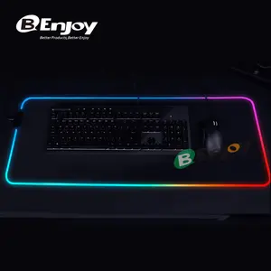 Tappetino per mouse da gioco a LED incandescente RGB esteso OEM Hot Factory con Base in gomma antiscivolo