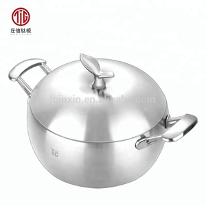 Pentola per <span class=keywords><strong>Latte</strong></span> in Titanio Antiaderente da 22cm, Utensile da Cucina Salutare per Elettrodomestici - Product Image 3