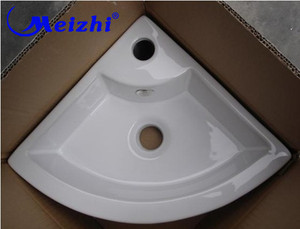 Lavabo triangulaire en céramique pour salle de bain à vendre - Product Image 2