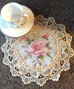 Custom Dinner Place Mats Embroidery Flower <strong>Placemat</strong> - Product Image 1