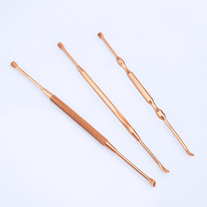 Kit de limpeza de ouvido em aço inoxidável ouro rosa 3 peças de alta qualidade, kit de remoção de cera de ouvido com caixa de plástico - Product Image 2
