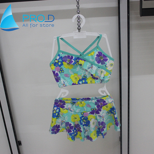Support d'affichage <span class=keywords><strong>de</strong></span> maillots <span class=keywords><strong>de</strong></span> <span class=keywords><strong>bain</strong></span> en plastique pour enfants, cintres en plastique pour vêtements <span class=keywords><strong>de</strong></span> <span class=keywords><strong>bain</strong></span> pour enfants, cintres pour bikini - Product Image 4