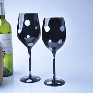 Verre <span class=keywords><strong>à</strong></span> vin rond en gros, <span class=keywords><strong>pas</strong></span> <span class=keywords><strong>cher</strong></span>, 16 oz, incassable, noir, élégant pour le <span class=keywords><strong>champagne</strong></span> et les flûtes de <span class=keywords><strong>mariage</strong></span> - Product Image 1