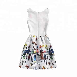 <span class=keywords><strong>Vestido</strong></span> de <span class=keywords><strong>Fiesta</strong></span> de Verano Mini Ecológico 100% Algodón <span class=keywords><strong>para</strong></span> Niñas <span class=keywords><strong>Adolescentes</strong></span> con Diseño Floral de Mariposas - Product Image 2