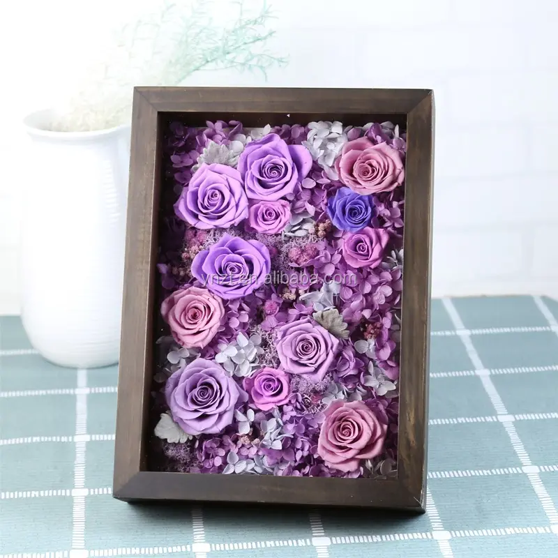 ZanTe 2022 new design home furnishing articles Wooden dried flower Frame with Preserved Flowers