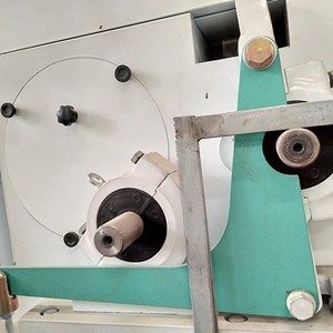 Offre Spéciale <span class=keywords><strong>MLGT</strong></span> 36 Rouleau en caoutchouc Machine De Décortiqueuse De Riz Avec Prix Abordable - Product Image 4