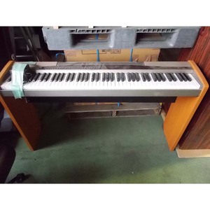 Piano Electrónico digital japonés de segunda mano, negro, a la venta - Product Image 5