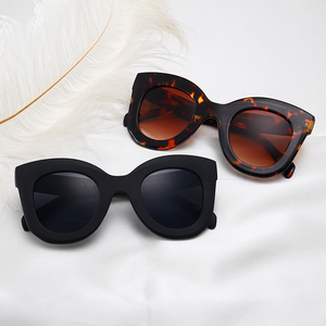 10445 Superhot Eyewear del progettista <span class=keywords><strong>di</strong></span> <span class=keywords><strong>marca</strong></span> <span class=keywords><strong>occhiali</strong></span> <span class=keywords><strong>da</strong></span> <span class=keywords><strong>sole</strong></span> donne Cat eye Shades <span class=keywords><strong>occhiali</strong></span> <span class=keywords><strong>da</strong></span> <span class=keywords><strong>sole</strong></span> - Product Image 6