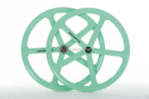 Juego de Ruedas para Bicicleta AERO FIVE KNIFE 700C con Buje Flip-Flop para Piñón Fijo y Velocidad Única - Product Image 3