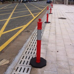 Delineadores de poste superior <span class=keywords><strong>T</strong></span> con base negra de goma, bolardos de tráfico, poste - Product Image 2