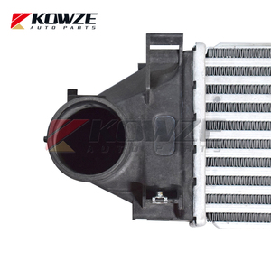 <span class=keywords><strong>Intercooler</strong></span> 31338474 pour <span class=keywords><strong>Volvo</strong></span> V40 XC70 <span class=keywords><strong>V70</strong></span> S80 Land Rover Freelander Ford Escape Mondeo LR031467 LR031925 047028N 351319200603 - Product Image 2