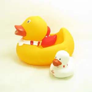 Family rubber duck light up bath toys set eco-friendly PVC