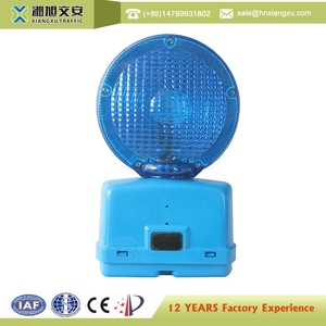 Bán Hàng tốt nhất <span class=keywords><strong>LED</strong></span> Giao Thông Barricade Solar Cảnh Báo Ánh Sáng - Product Image 3